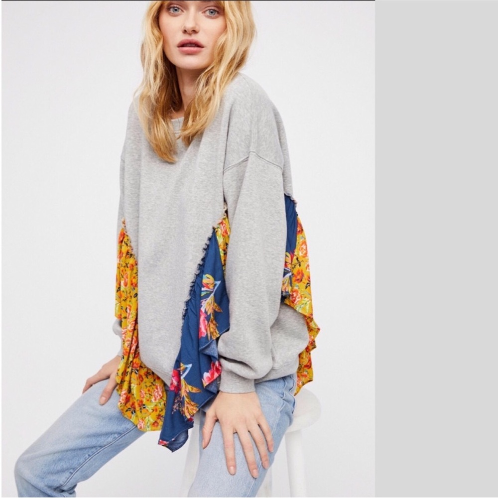 Free People She’s So Cute Pullover
